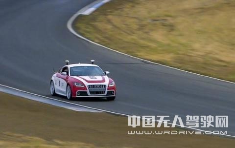 厉害了!斯坦福大学新技术让自动驾驶汽车学会处理未知情况