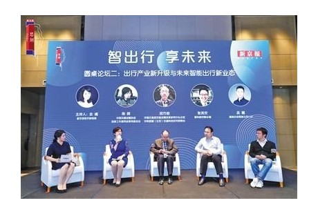 发展自动驾驶,法律和技术标准尚需完善