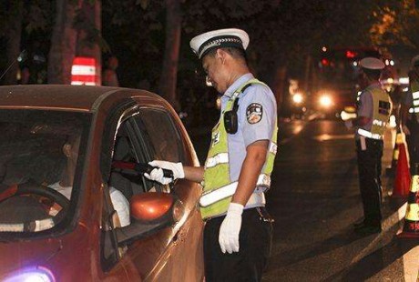 酒后用自动驾驶，这算酒驾吗？