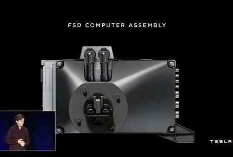 特斯拉发布自动驾驶芯片，但无人驾驶出租车才是马斯克的下一盘棋