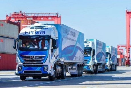 排放降低60%,还能无人驾驶,上汽连卡车都能玩转智能