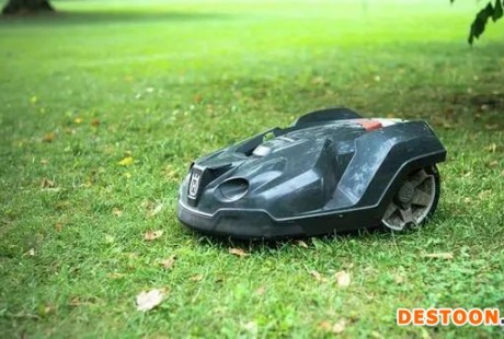 割草机器人高精定位导航技术研究