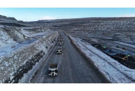 中国已落地应用近2700台无人矿车