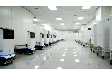 46家服务机器人企业“引爆”广交会，广州这家无人驾驶公司阵仗不小