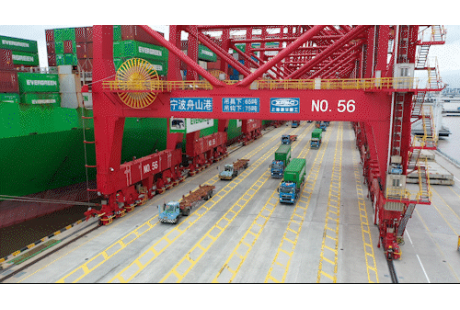 无人集卡车队已超160台！飞步科技如何实现出圈又出海