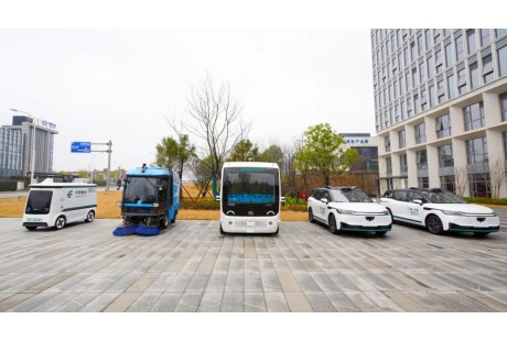 【政策速递】湘江新区发布智能网联车新政,功能型无人车编码已达121张