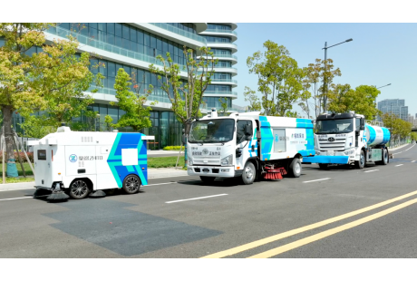 商用车巨头扎堆无人环卫！万亿赛道抢位战打响