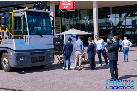 西井科技携智能重卡“双子星”亮相TOC Europe，一键开启大物流 “智绿” 新时代