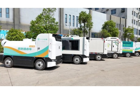 订单激增60%!极景三款全球首台无人车重构环卫&畜牧价值链