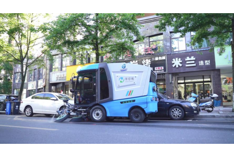 26城实战！纽恩驰无人环卫车如何解决“窄巷死角”难题